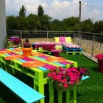 Idée déco : Des palettes recyclées en mobilier de jardin !